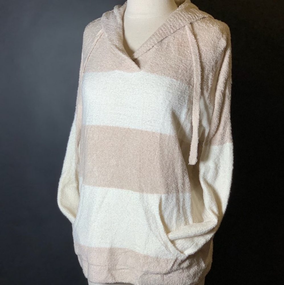 Barefoot Dreams Luxe hoodie